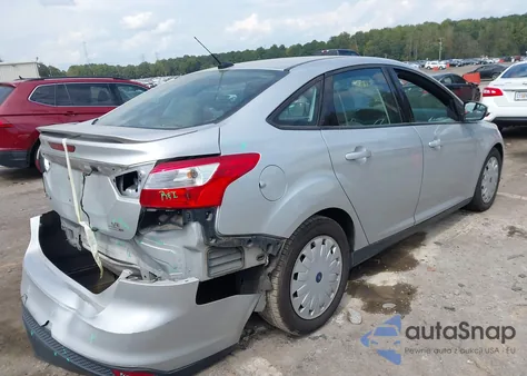 2014 Ford Focus Se из США, поврежденный, VIN 1FADP3F28EL393989